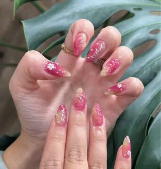 ネイル Iconic Nailのネイルデザイン