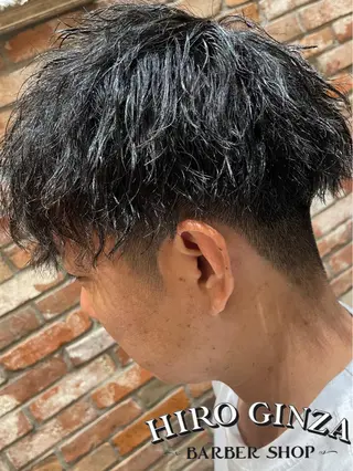 ミディアム ヒロ銀座 石川 昂のヘアスタイル