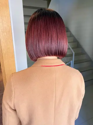 ショート カラー パーマ ヘアアレンジ デザインカラー/ボブ ブリーチカラー/ユリのヘアスタイル