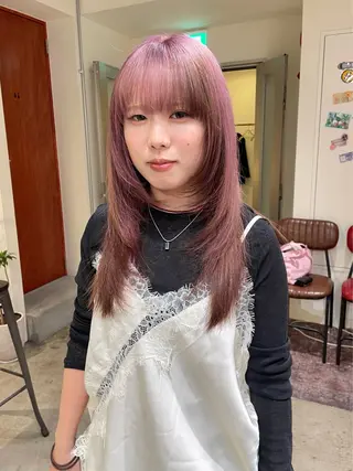 ロング カラー さと ちはるのヘアスタイル