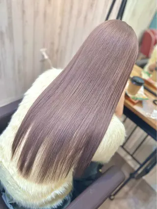 ロング ブリーチ特化🎀ピ ンクカラー高橋さやかのヘアスタイル