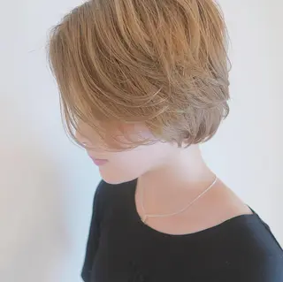 ショート カラー 中川 竜誠のヘアスタイル