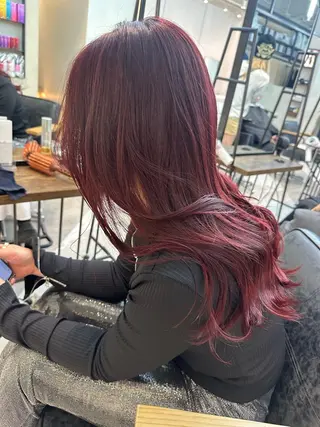 ロング 韓国ヘアメンズ・レデ ィース特化ミクのヘアスタイル
