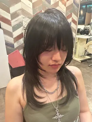 カラー stylist 静音「LEON」のヘアスタイル