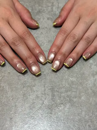 ミディアム Glossynail 〜爪屋〜のネイルデザイン
