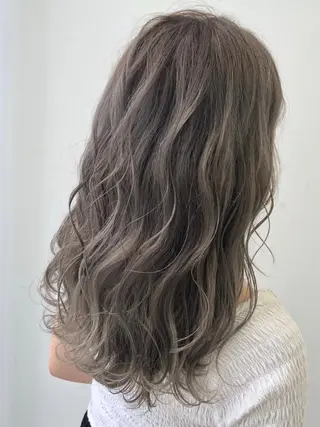 ロング カラー 太田 陽介のヘアスタイル