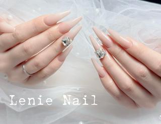 ネイル Lenie Nail Salonのネイルデザイン