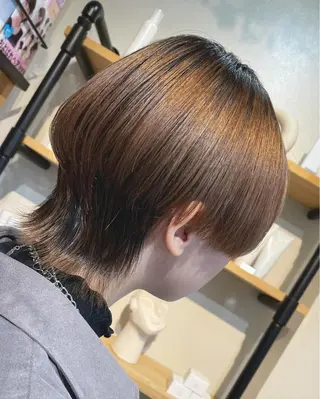 ショート トップディレクター アヤカのヘアスタイル