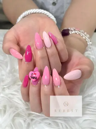 ネイル ❤️💛REBEST 京橋店のネイルデザイン