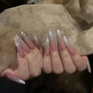 ネイル AUREA Nail 心斎橋店のネイルデザイン