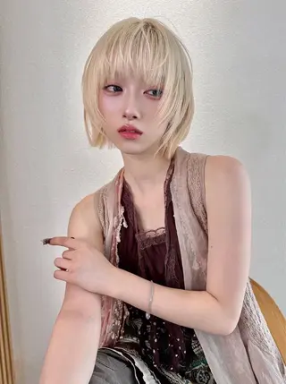 ショート 韓国レイヤー　韓国 ボブ 👑二響のヘアスタイル