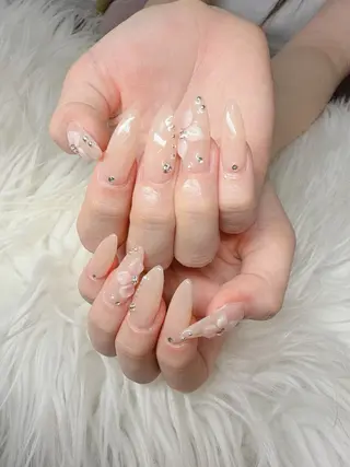 ネイル Lee Nailsのネイルデザイン
