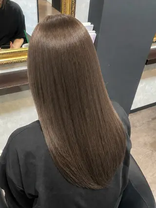 ロング カラー  ︎︎ 寧音のヘアスタイル