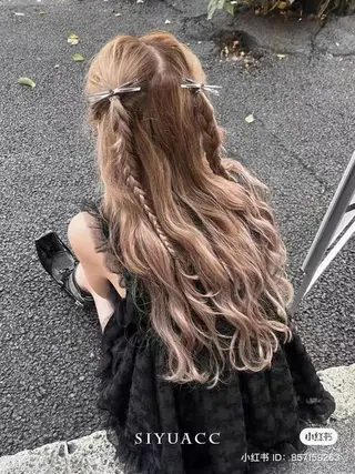 カラー 🩶透明感ダブル カラー🩶 maoのヘアスタイル