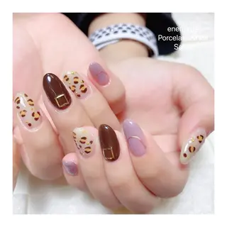 ミディアム 🐾enen style 🐾のネイルデザイン
