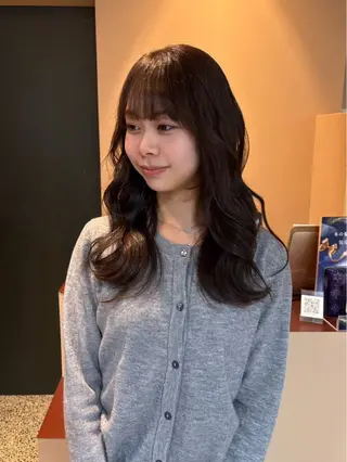 カラー YOKE akaneのヘアスタイル