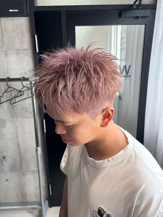 カラー メンズ _WHITE / KENTOのヘアスタイル