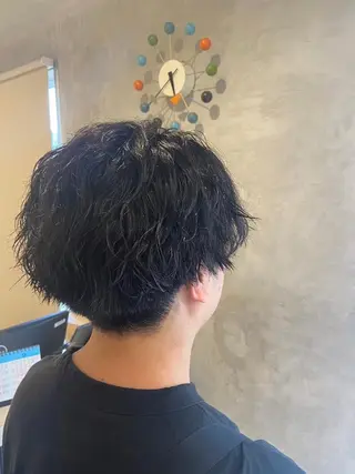 メンズ ブリーチなしWカラー 🌷宮部楓奈のヘアスタイル