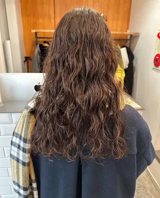 ロング IIZUKA RYOKEI🌿のヘアスタイル
