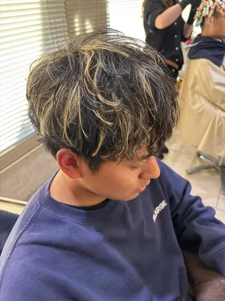 カラー メンズ メッシュ&パーマ特化 🔥山田雄大🔥のヘアスタイル