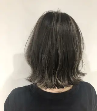 ショート カラー 🍊新宿南口🍊 ERINAのヘアスタイル