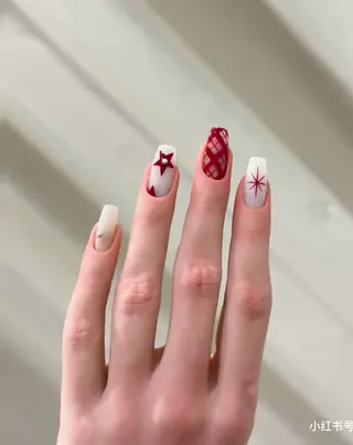 ネイル 🎀YooLi Nail salonのネイルデザイン