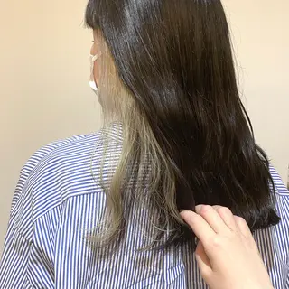 セミロング カラー 🌼 アユカのヘアスタイル