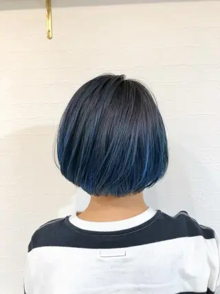 ショート カラー 山崎 俊介のヘアスタイル