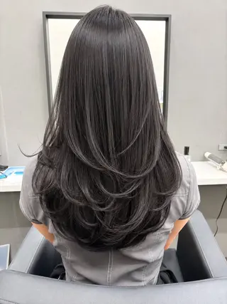ロング 【韓国ヘア ×透明感カラー】芳川のヘアスタイル