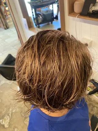 ショート カラー 鍋島 くるみのヘアスタイル