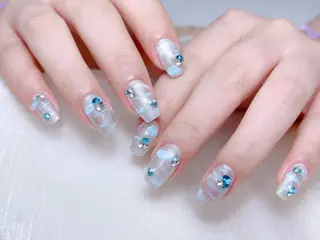 ネイル 🎀M nails✨ ビューティーのネイルデザイン