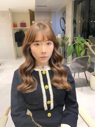 ロング カラー 透明感カラー🌿 グレージュ🐺陽介のヘアスタイル