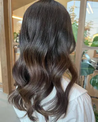 パーマ . Lｉｅのヘアスタイル