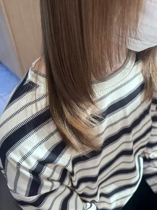 ミディアム 淺井 さくらのヘアスタイル