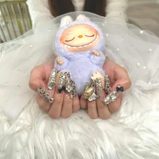 ネイル LUNON MIYUのネイルデザイン