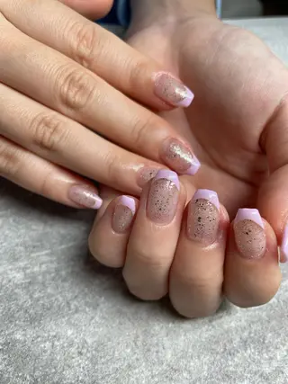 ネイル with hues AYAのネイルデザイン