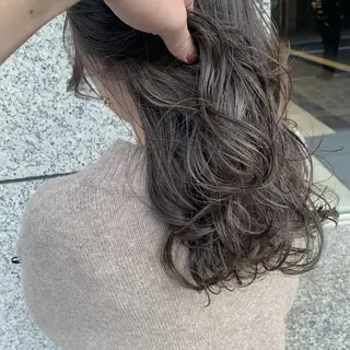 ミディアム カラー ネイル キッズ カラー特化サロン茶屋 町Furukuboのヘアスタイル