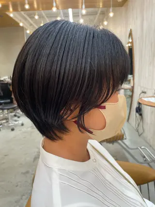ショート オリーブベージュ/ボ ブ縮毛矯正たまき🧡のヘアスタイル