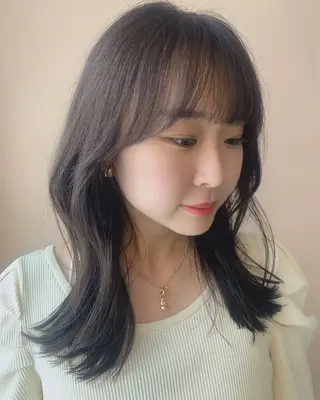 ロング カラー hubhair レイヤー/透明感のヘアスタイル