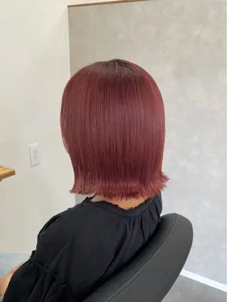 ショート カラー 天野 真依子のヘアスタイル
