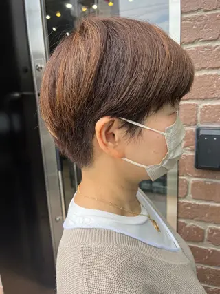 ショート カラー パーマ ヘアアレンジ メンズ キッズ ネイル マツエク・マツパ アイブロウ 久木原 ゆりのヘアスタイル