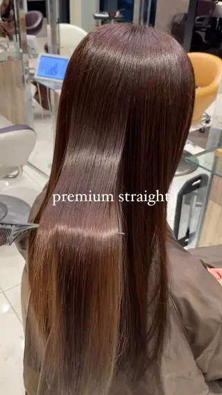 ロング 他店お断り歓迎 ブリーチ縮毛矯正のヘアスタイル