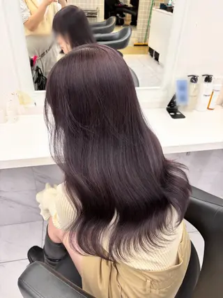 ロング カラー 抜け感レイヤー︴ ニュアンスカラーのヘアスタイル