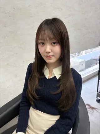 ロング 天神最安値エクステ カラーレイヤーカットのヘアスタイル