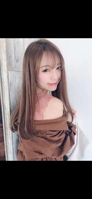 セミロング 古川 遥のヘアスタイル