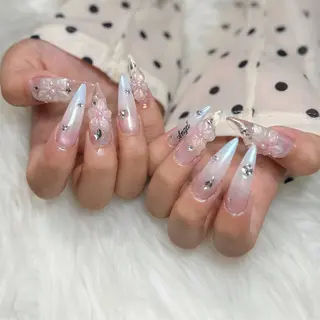 ネイル Nichi Nailsのネイルデザイン