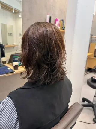 セミロング パーマ 似合う髪型見つけます AYAKAのヘアスタイル