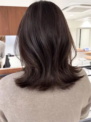 カラー 大塚 加奈恵のヘアスタイル