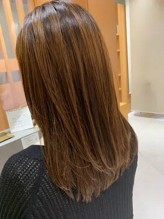 ロング ARMONY秋山輝也 コテ巻き風パーマ特化のヘアスタイル