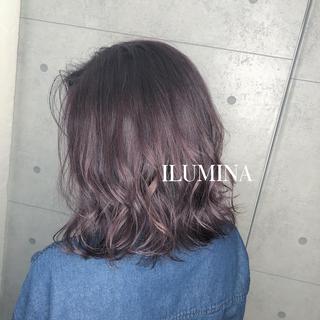 ミディアム 岸川 恭子のヘアスタイル